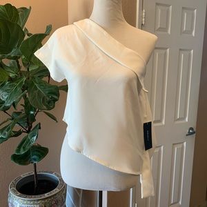 White one shoulder top